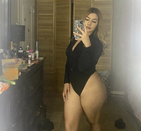 Latina California Girl star du porno parfaite des photos