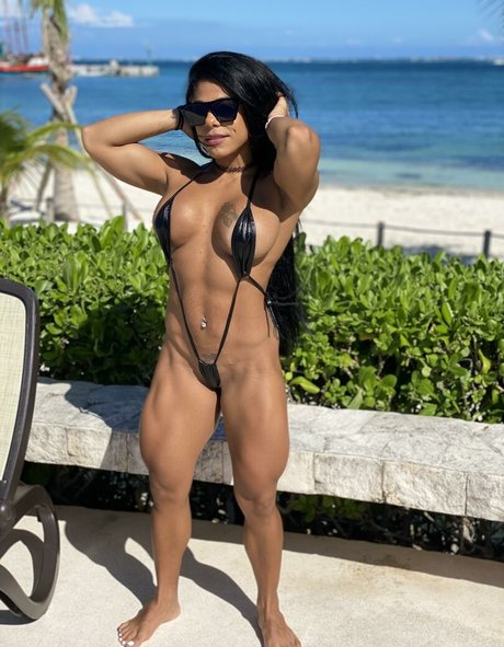 fellation en bikini onlyfans sympa, meilleur photos