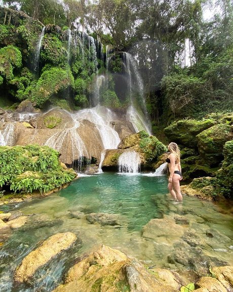 Inna Moll étoile gratuite des photos