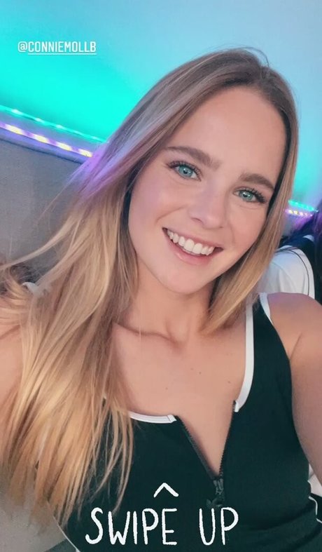 Inna Moll modèle sympa collection