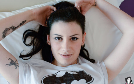 gros clitoris uniquementfans chaud sympa images