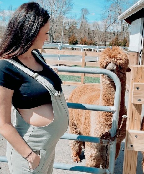 Shea Sweetness modèle xxx archive