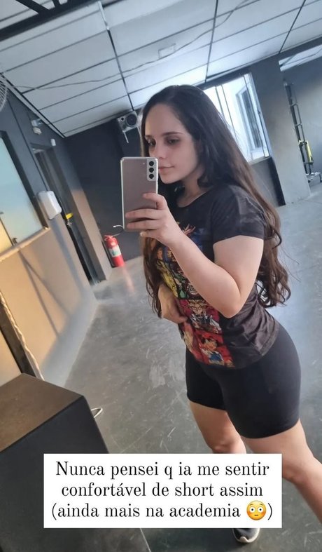 Laysa Meroto star pornographique archive