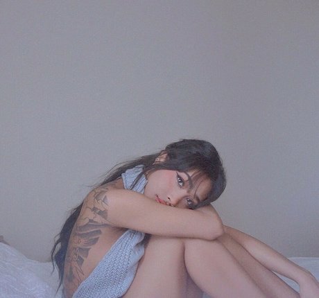 professeur débène onlyfans art chaud image