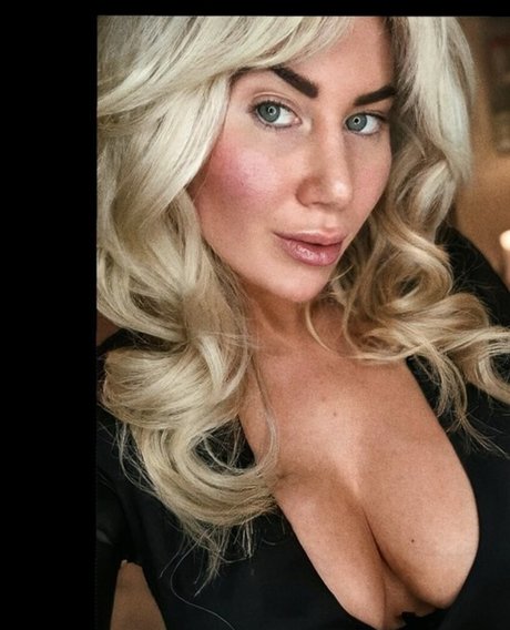 GailScott actrice exclusive photos