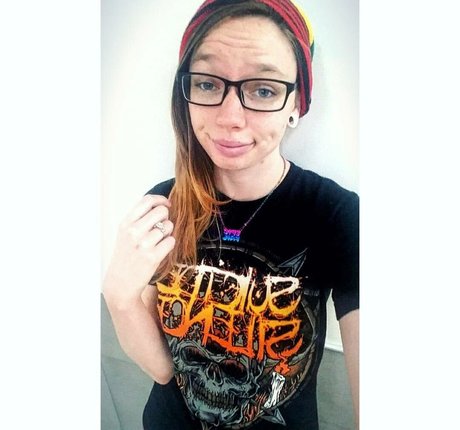 Gabby Swears star du porno belle des photos