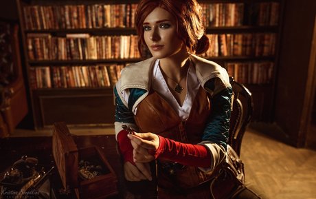 Miroslava Ladovir modèle sexy archive