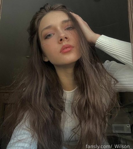 willa wilkins_ modèle chaud img