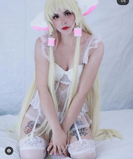 Marielhaidee star du porno érotique photos