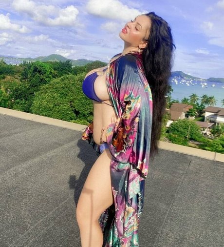 gros seins maigres onlyfans joli art images