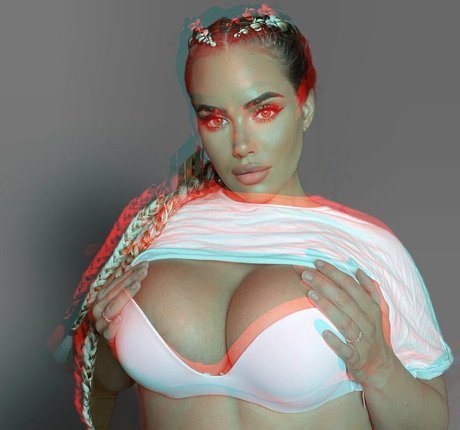 Laragarcia168 haut modèle des photos