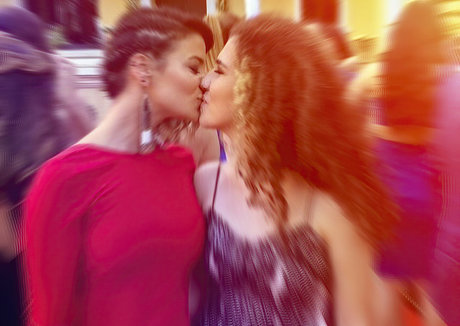 Aysegul Akyuz jolie actrice images