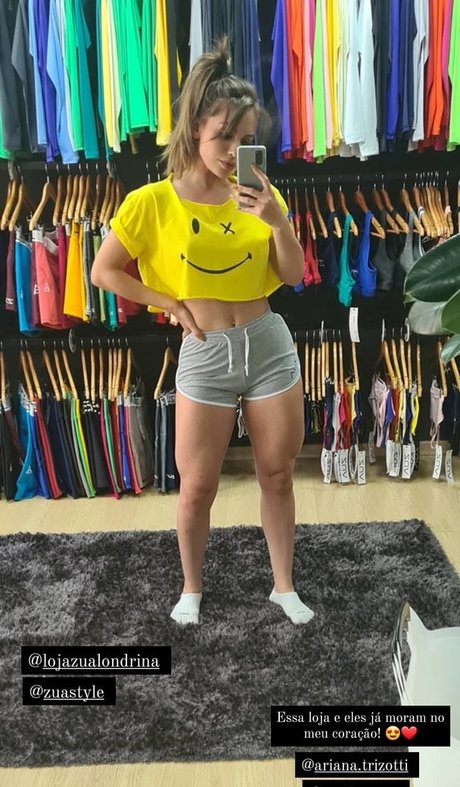 seins bonnet g onlyfans belle qualité photos