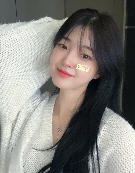 Moonwol0614 modèle adulte des photos