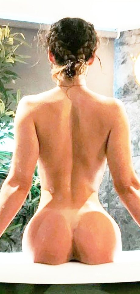 Rosie Axonn étoile parfaite photos