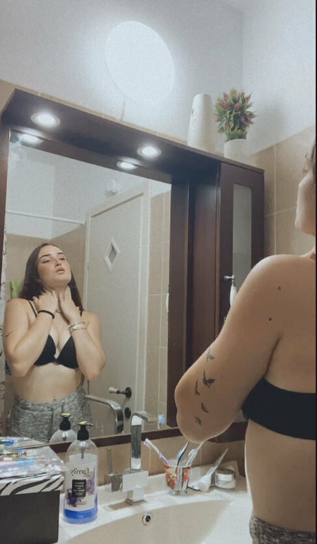 nicole edlind star du porno en haute qualité photos