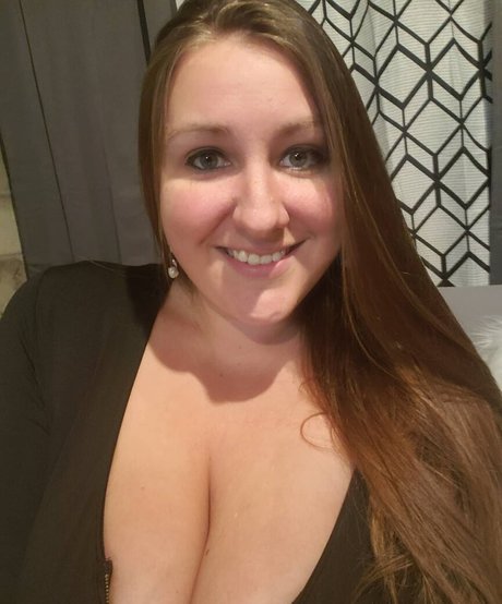 Caityy Cakesss star du porno adulte images