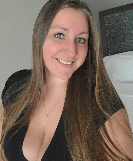 Caityy Cakesss actrice pornographique photo