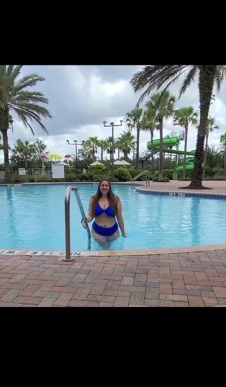 Caityy Cakesss belle actrice collection