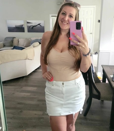 épais onlyfans pornographique gratuit photo