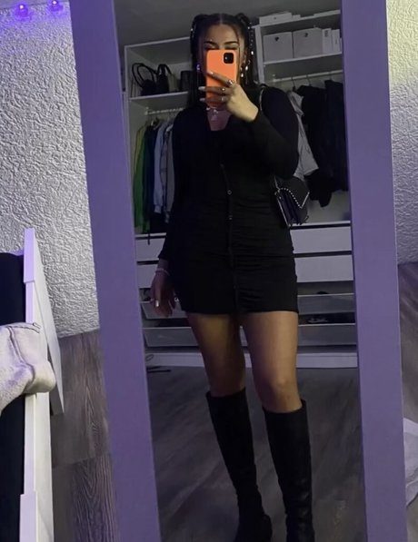 grande rousse onlyfans exclusif chaud galerie