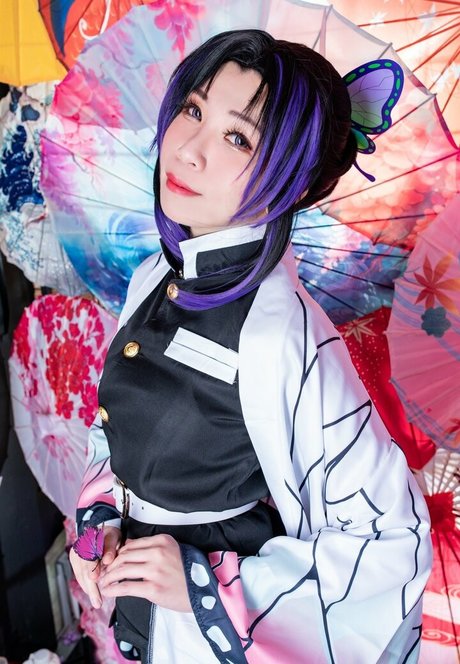 Akicoser modèle chaud img