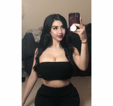 Alexandra Nicole étoile de haute qualité galerie