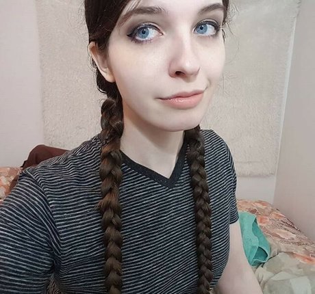 warmfreshpaint modèle xxx archive