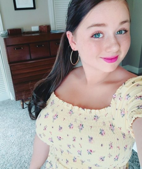 Lillie Mae modèle exclusif galerie