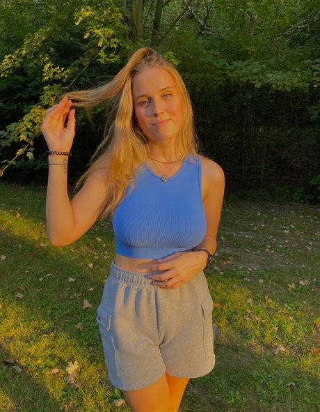 gros seins chevauchant onlyfans top magnifique des photos