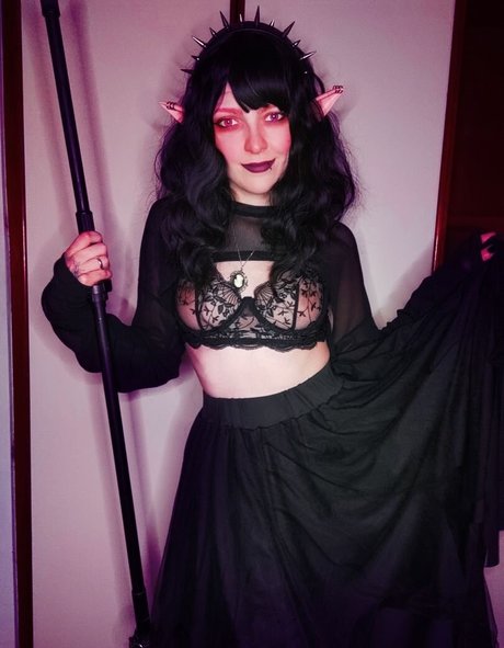 Mel Evenstar star du porno gratuit images