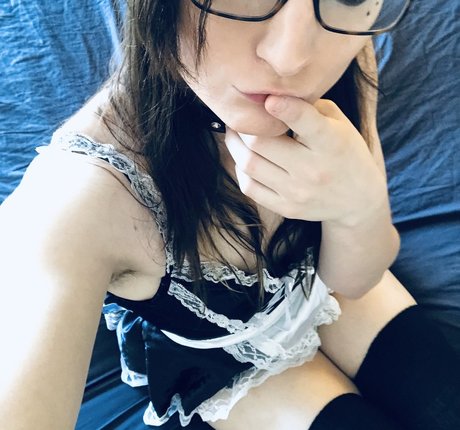 Ava Shade modèle sympa images