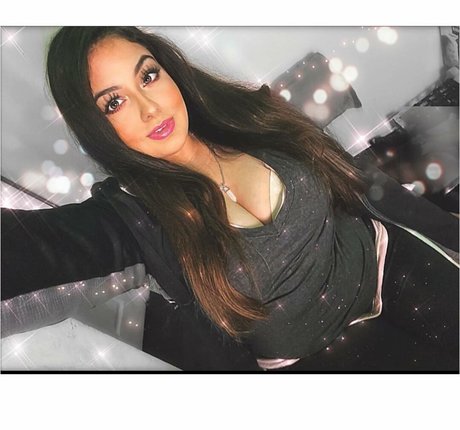 Esmeralda Quintero art star du porno galeries