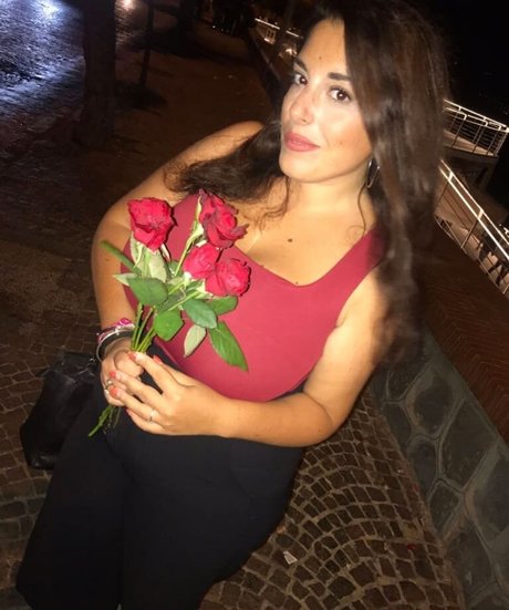 Valeria Vela modèle érotique img