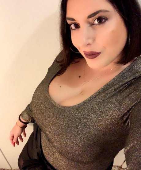 Valeria Vela top star archive