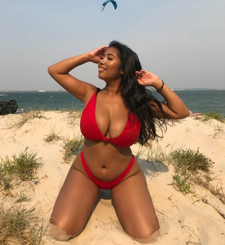 Sml Prsn star du porno nue photo