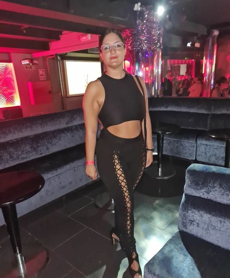 Ann Cygnus modèle meilleur images