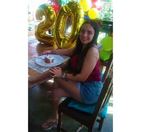 fellation publique onlyfans assez nue image