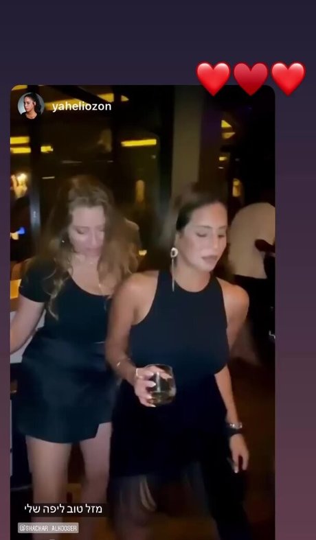 chatte dégoulinante et humide onlyfans nus sexy collection