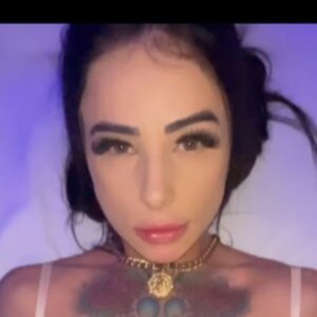 Paula Steil star du porno chaud photos