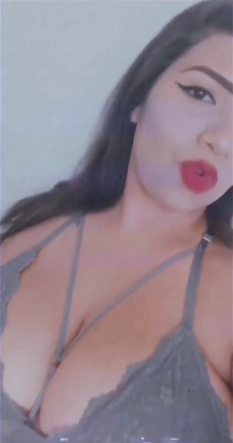 Kimberly Hdeez star du porno gratuite des photos