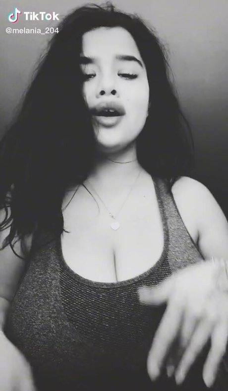 Melannia actrice pornographique image