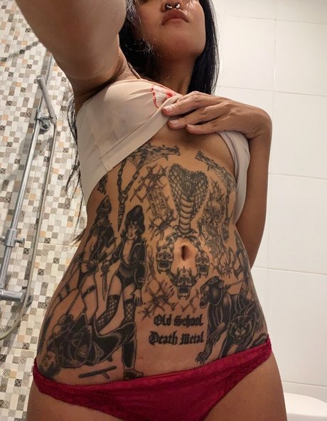 gutslaughter modèle pornographique galeries