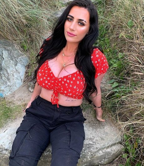 fellation sur la plage onlyfans nu photo