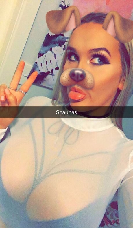 Tayla Cooper art étoile collection