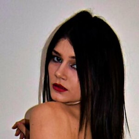 cailyn babygirl star du porno érotique photos