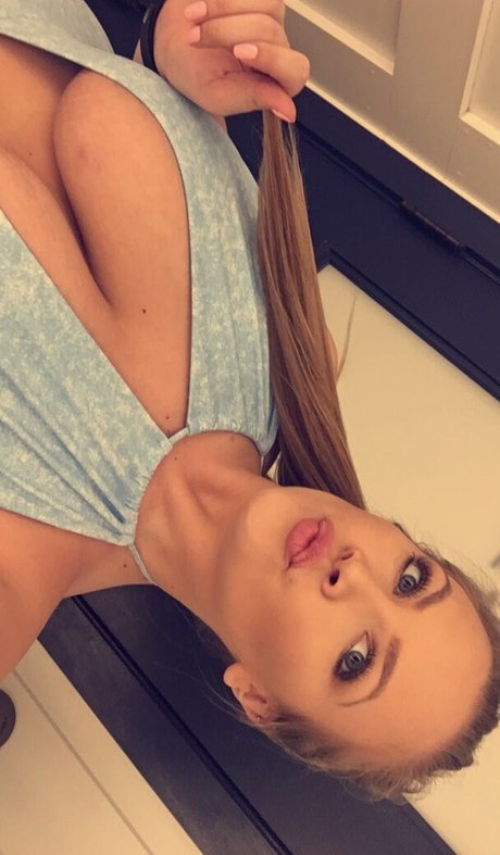 rousse solo onlyfans nus hd galerie