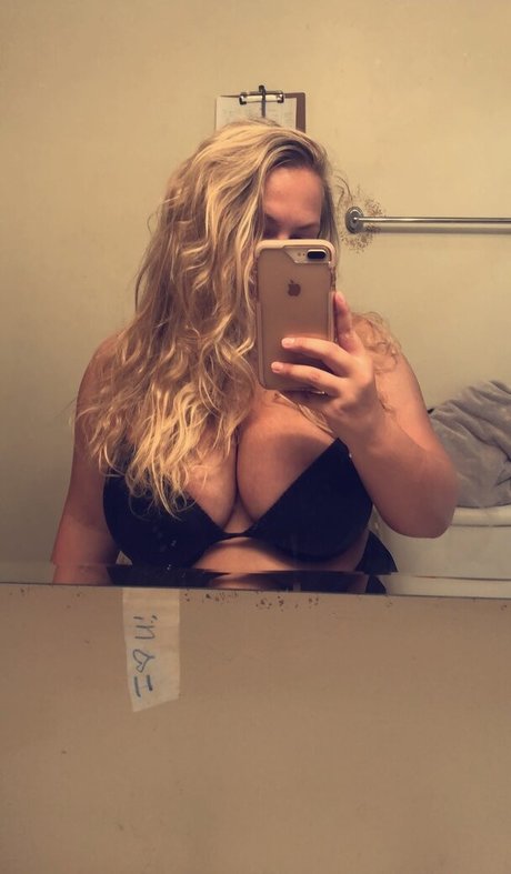 massothérapeute onlyfans art galerie