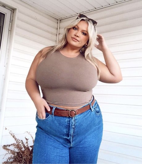 fellation publique onlyfans parfait images