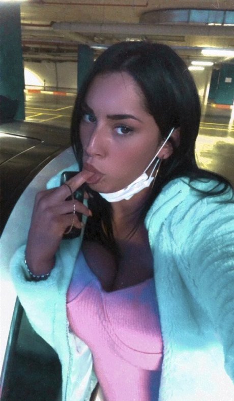 Daqnagold jolie star du porno archive